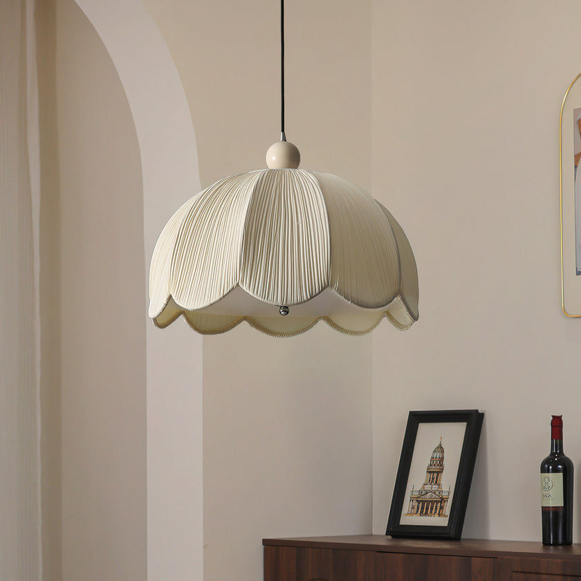 Pantalla Pendant Lamp