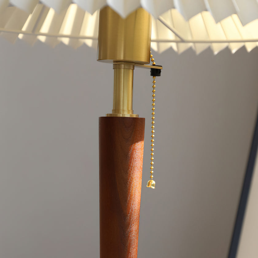 Perla Pleated Table Lamp
