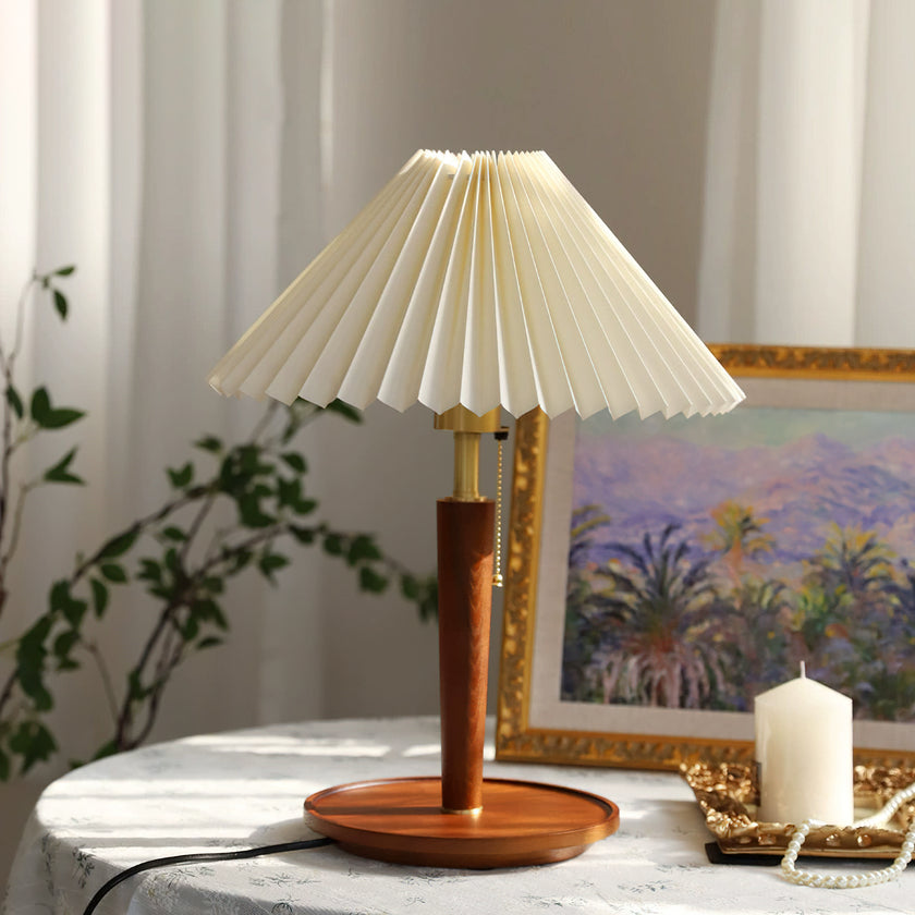 Perla Pleated Table Lamp