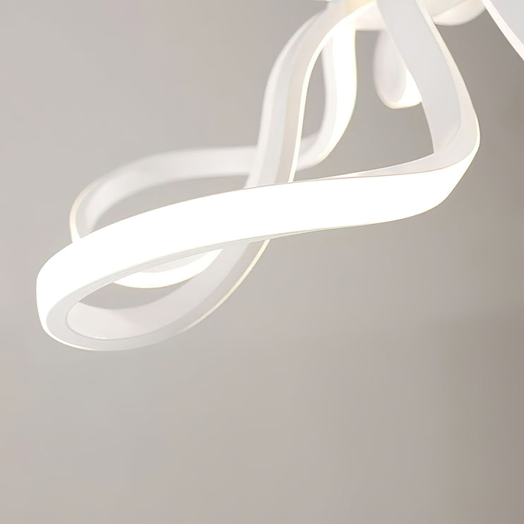 Petal Aluminum Pendant Lamp
