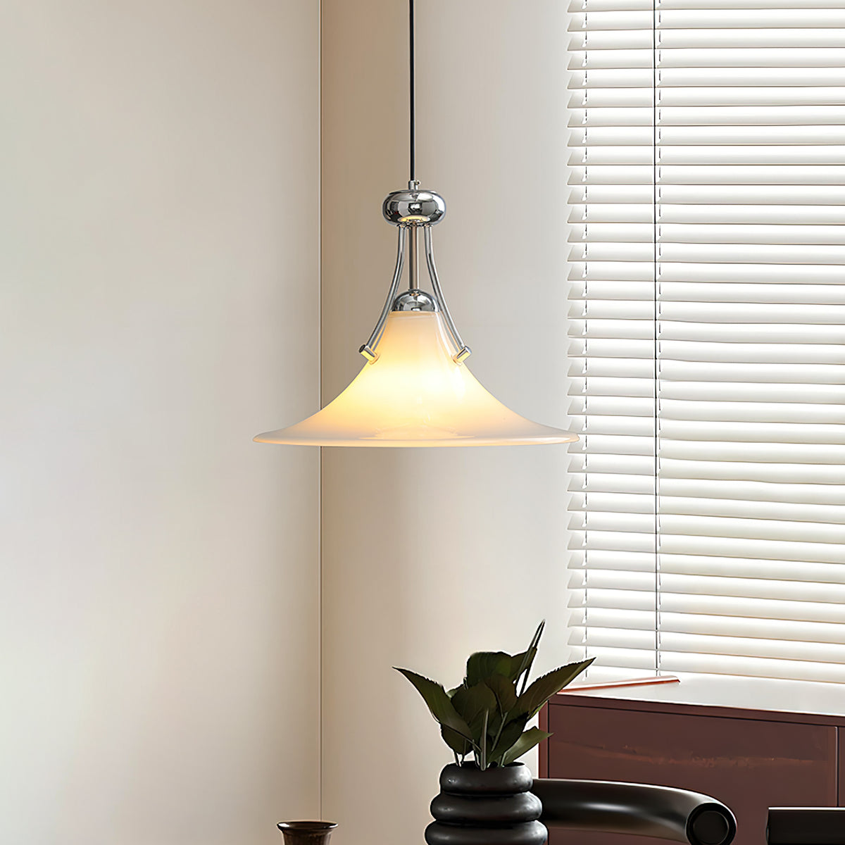Pittman Trumpet Pendant Lamp – detail 2