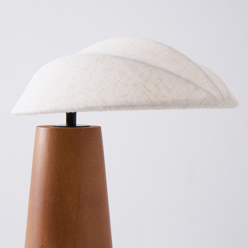 Pium Table Lamp