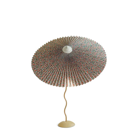 Lampe de table à chapeau plissé