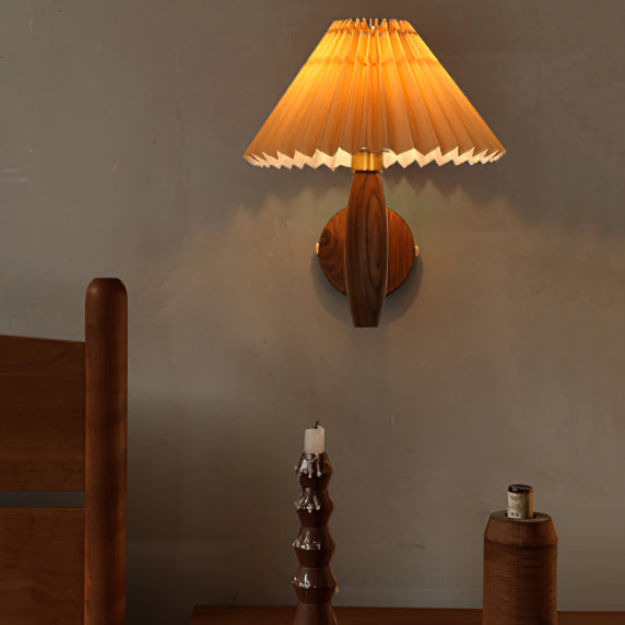 Pleated Umbrella Wall Lamp