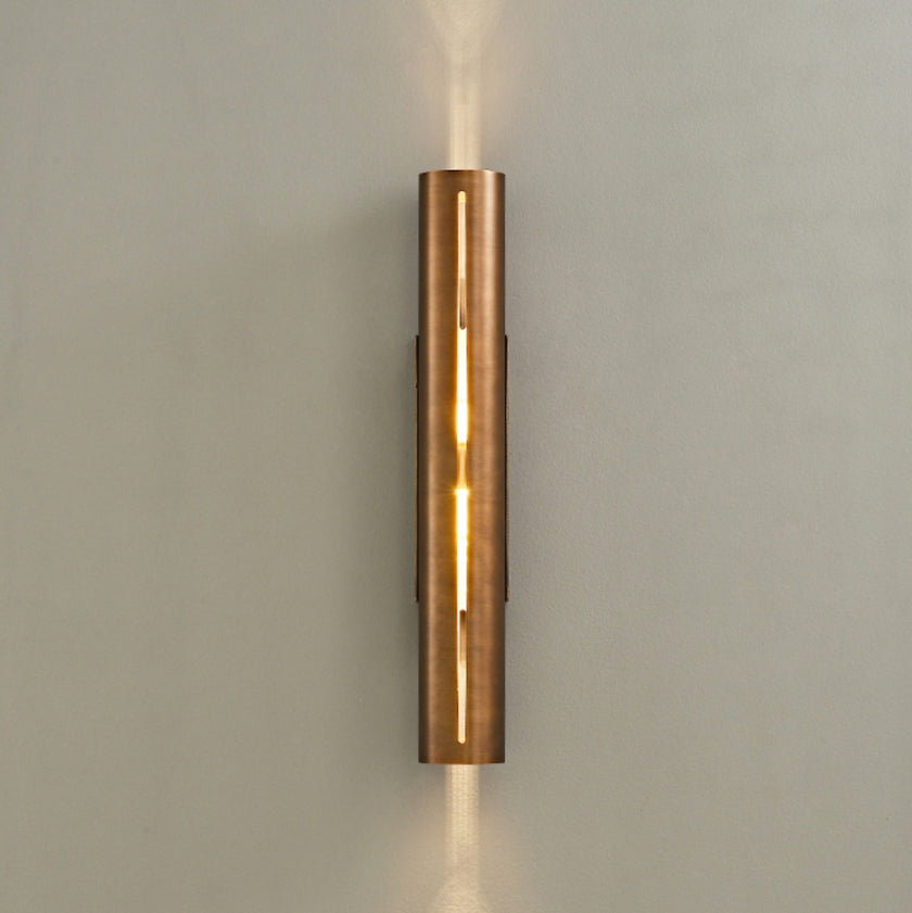 Poiret Wall Light