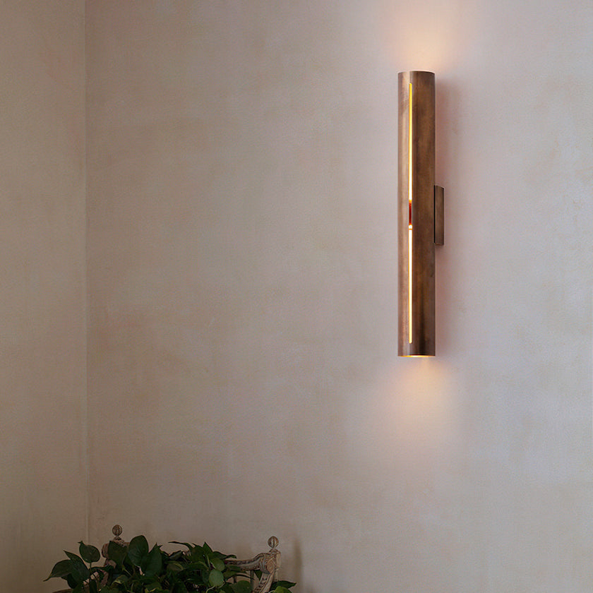 Poiret Wall Light