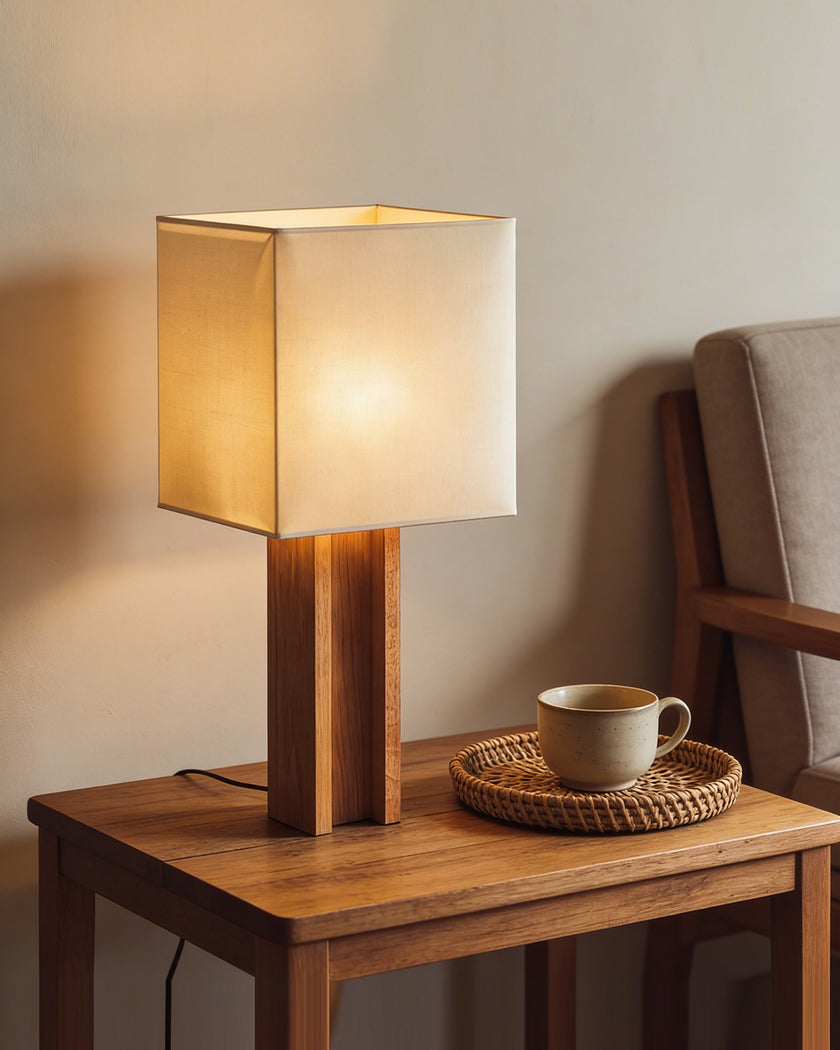 Pollux Table Lamp