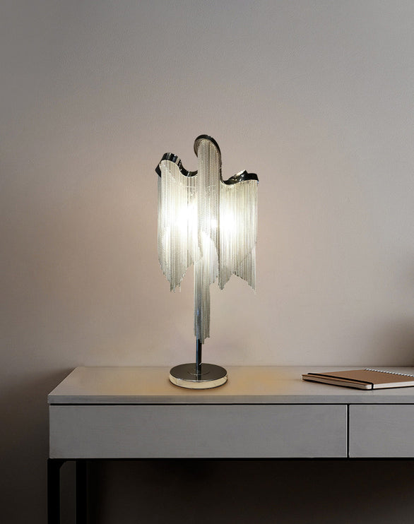 Postmodern Simple Tassel Table Lamp