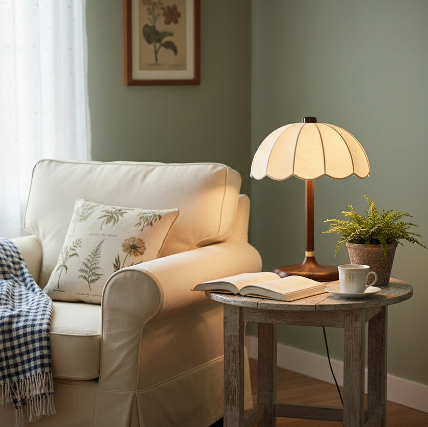 Prague Petals Table Lamp