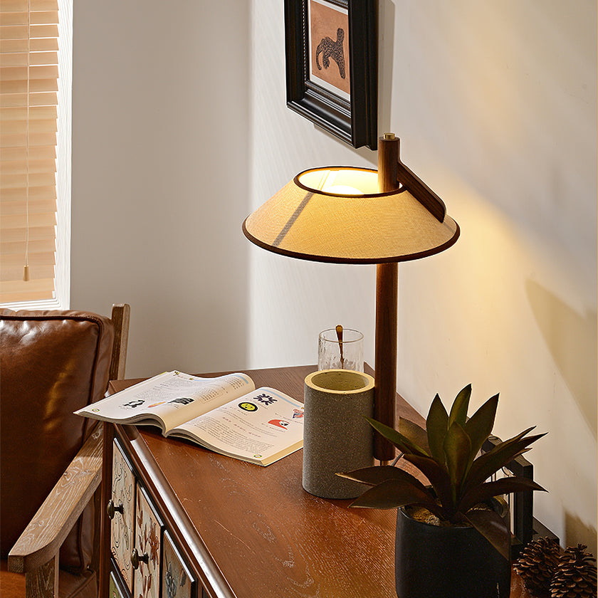 Puro Table Lamp