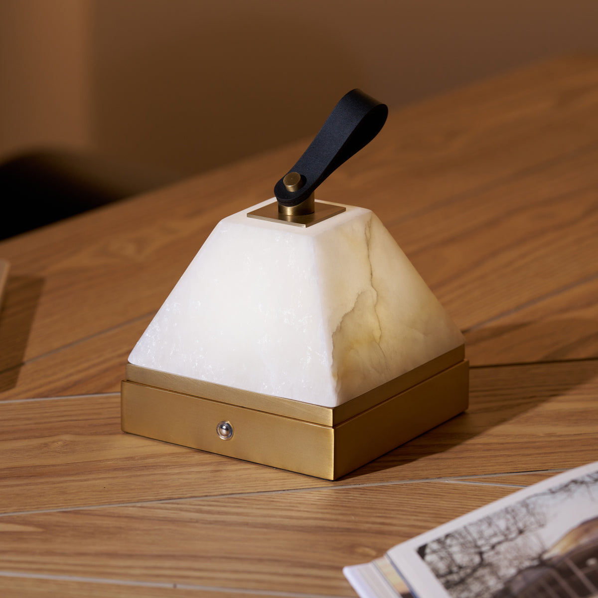 Putzler Table Lamp – detail 2
