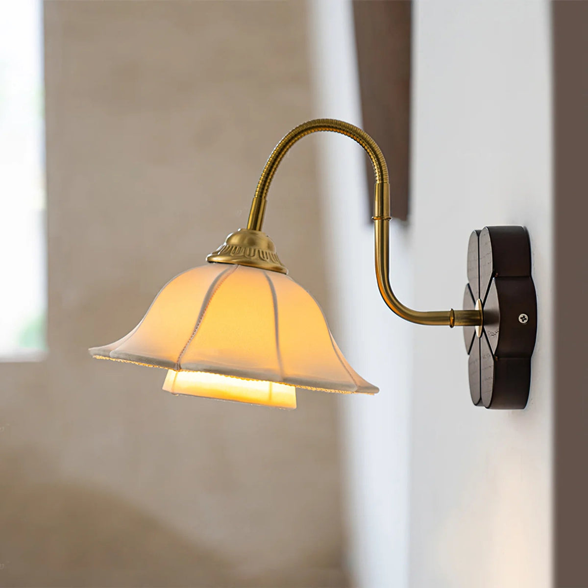 Reccagni Wall Lamp – detail 2