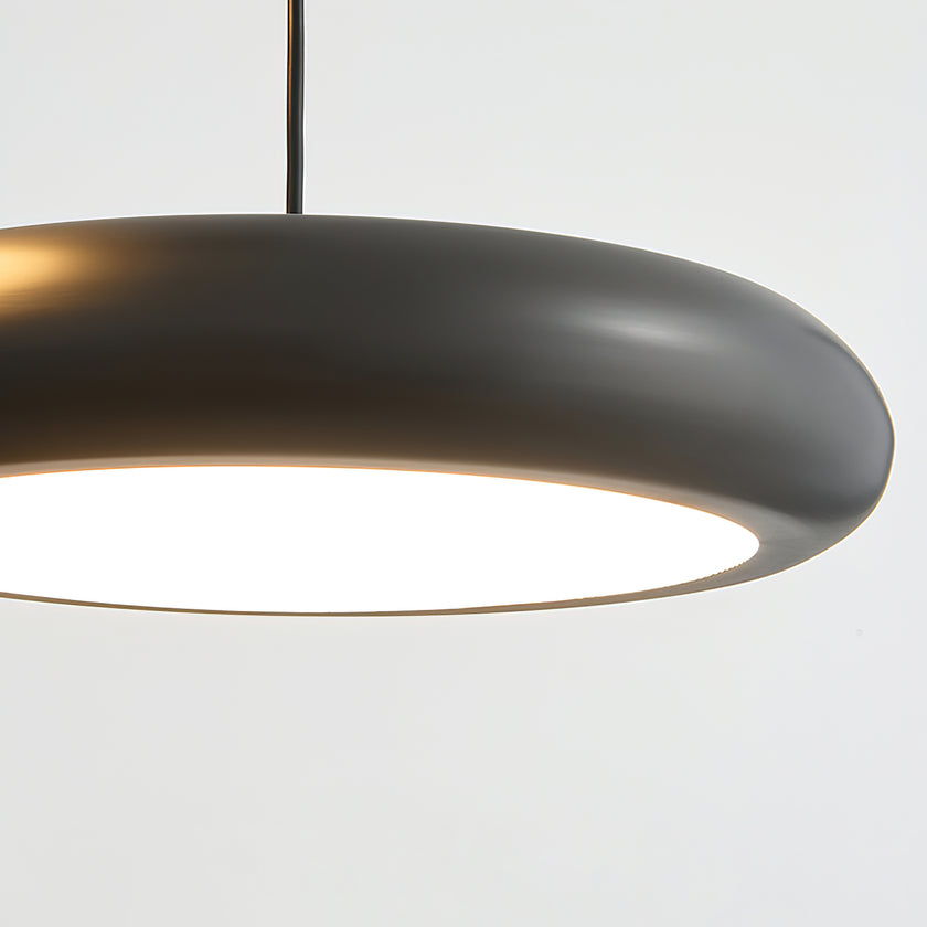 Reese Pendant Lamp