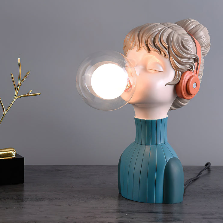 Schreibtischlampe „Headphone Girl“ aus der Resin-Serie