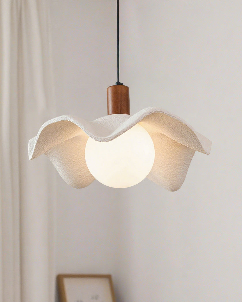 Riankh Pendant Lamp