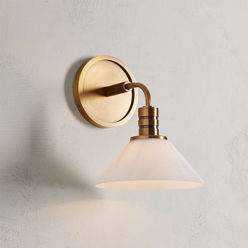 Roslyn Wall Light