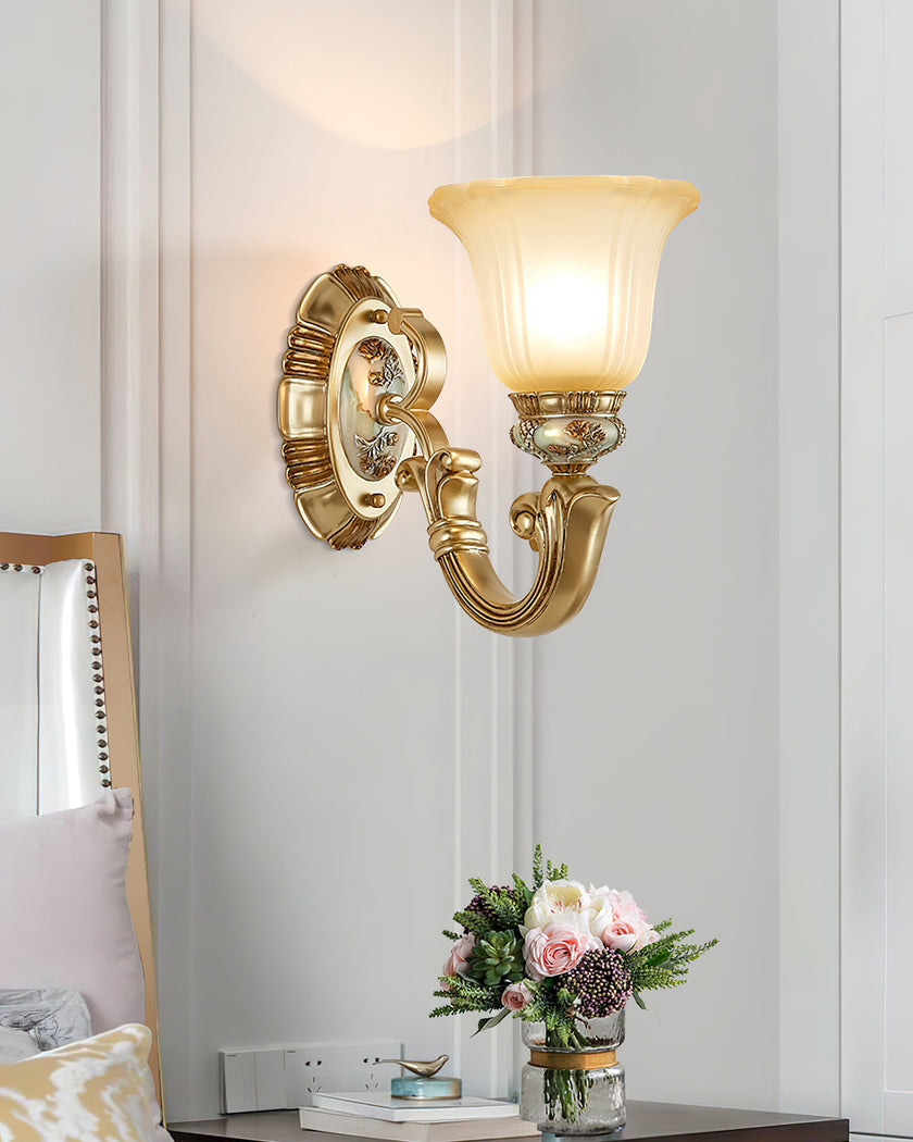 Royal Big Horn Wall Lamp