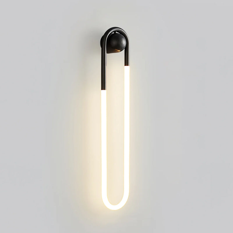 Rudi Loop Wall Lamp