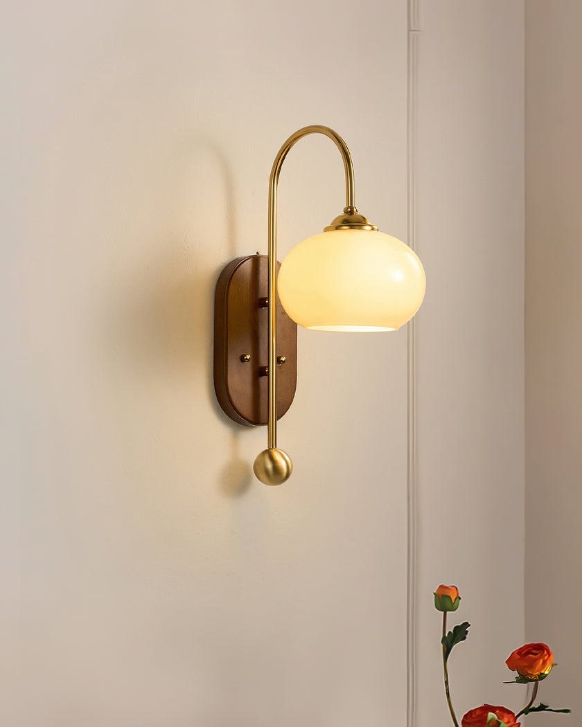 Runia Wall Lamp