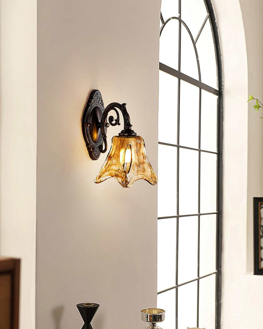 Sierra Wall Lamp