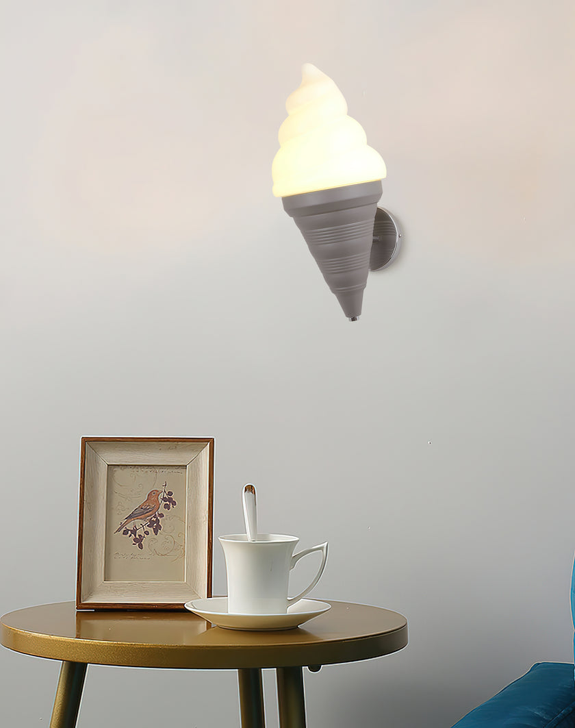 Simple Ice Cream Wall Lamp