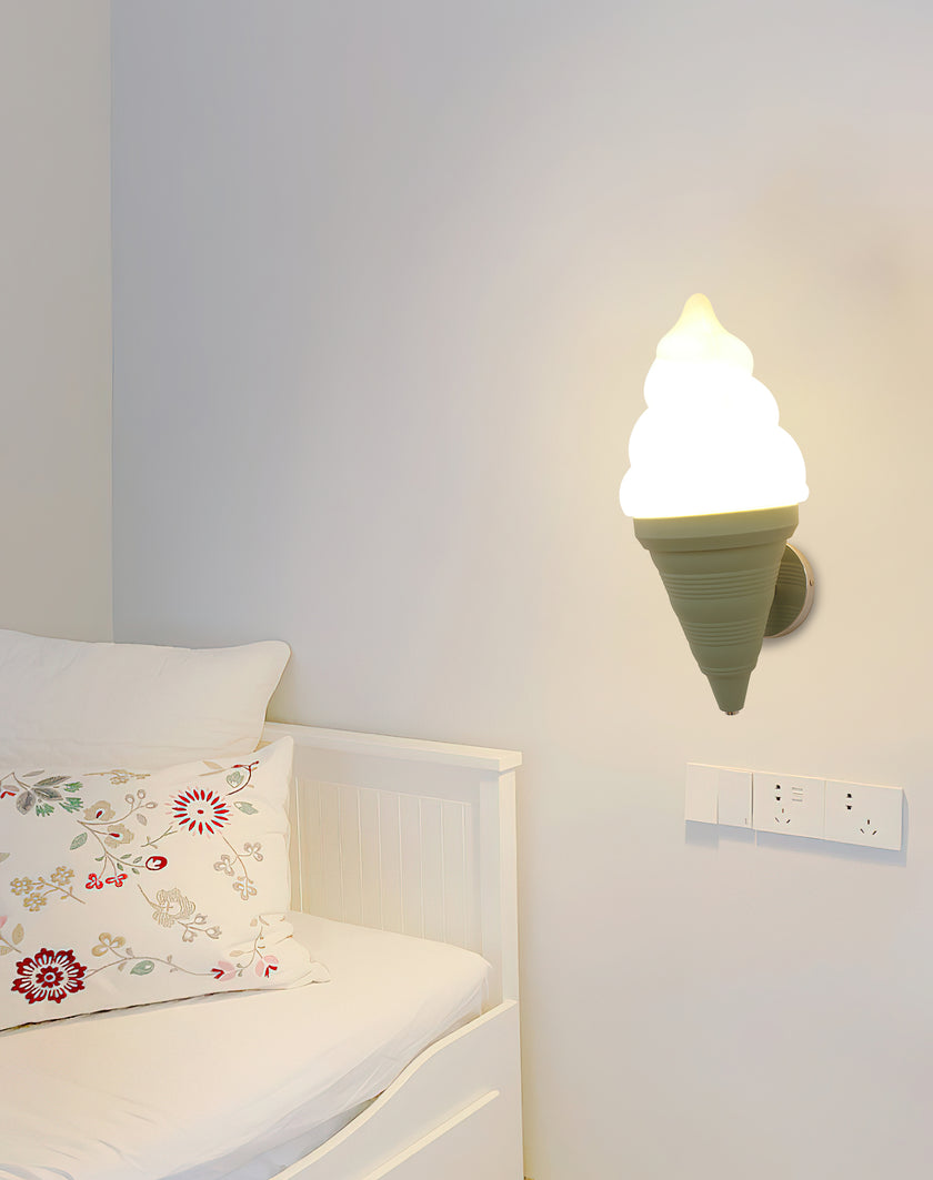 Simple Ice Cream Wall Lamp