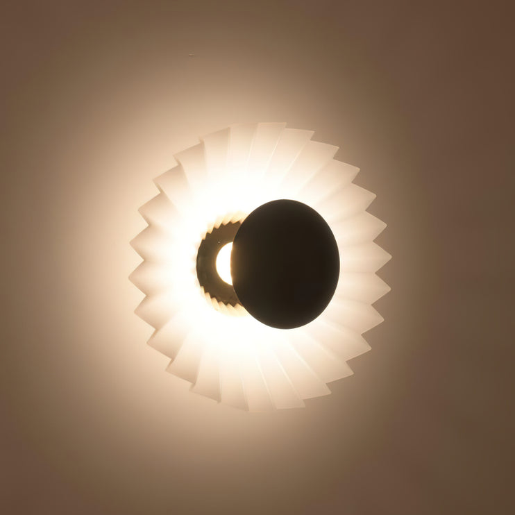 Stacked Paper Wall Lamp
