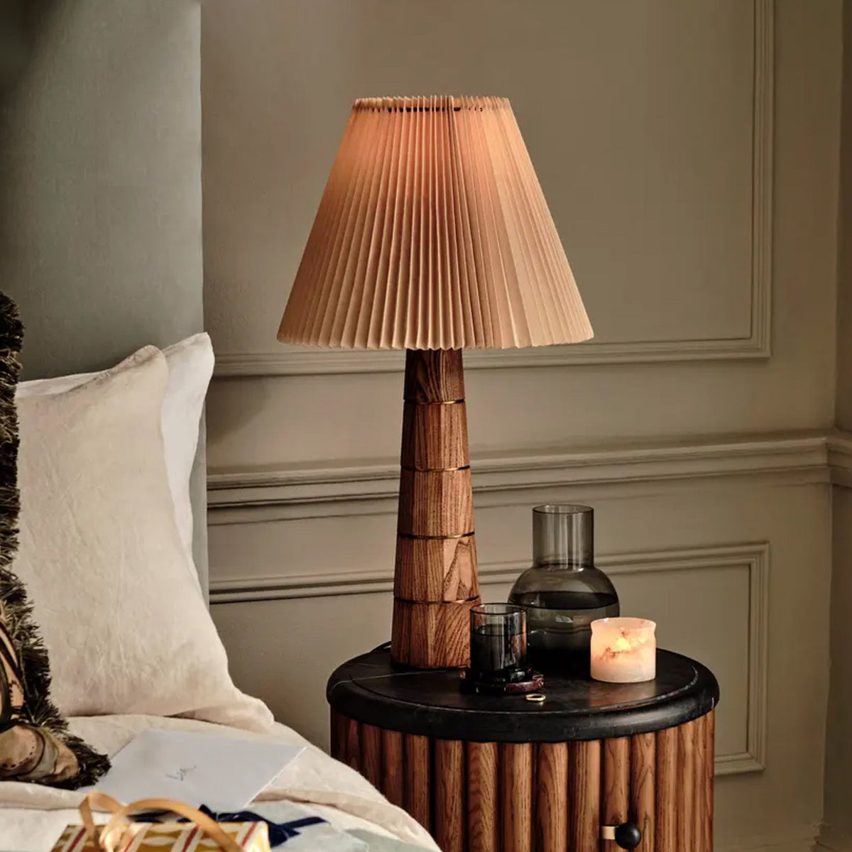 Stringer Table Lamp – detail 2