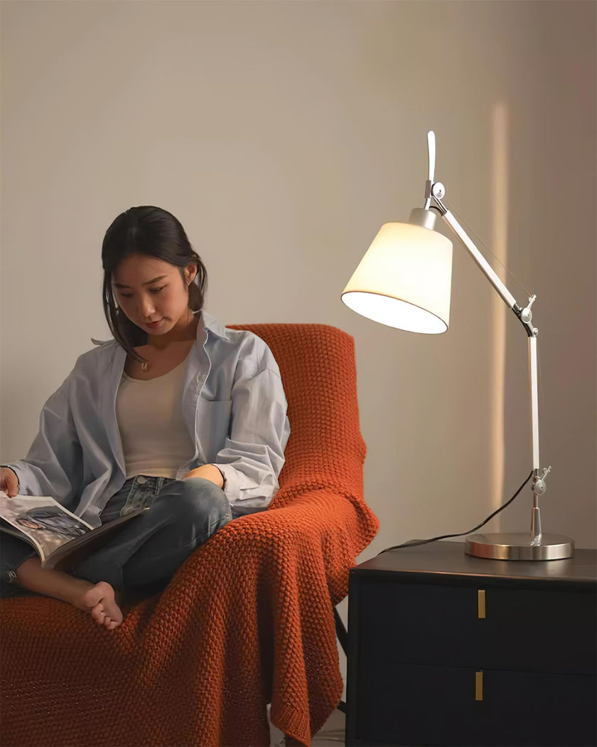 Modern Kawa Table Lamp