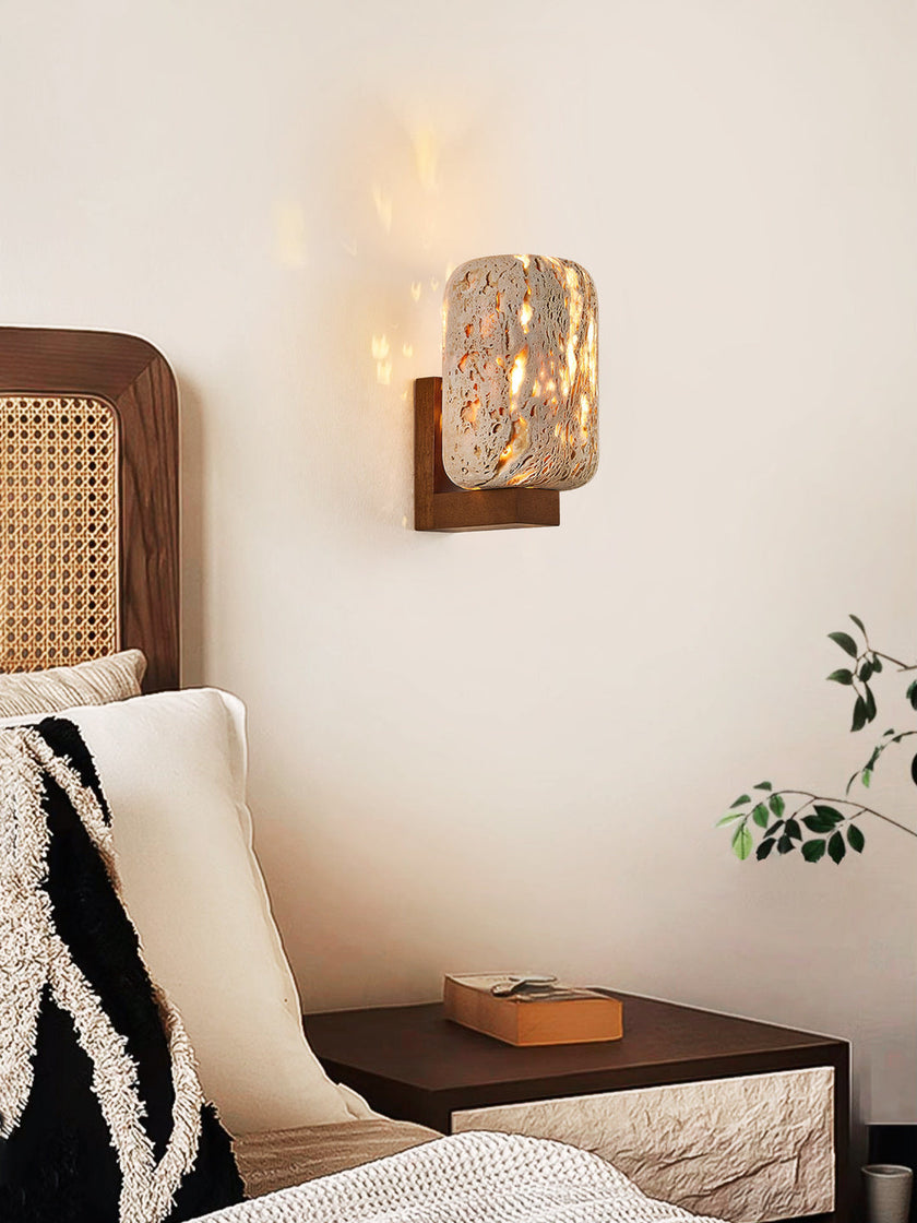 Travelle Wall Lamp