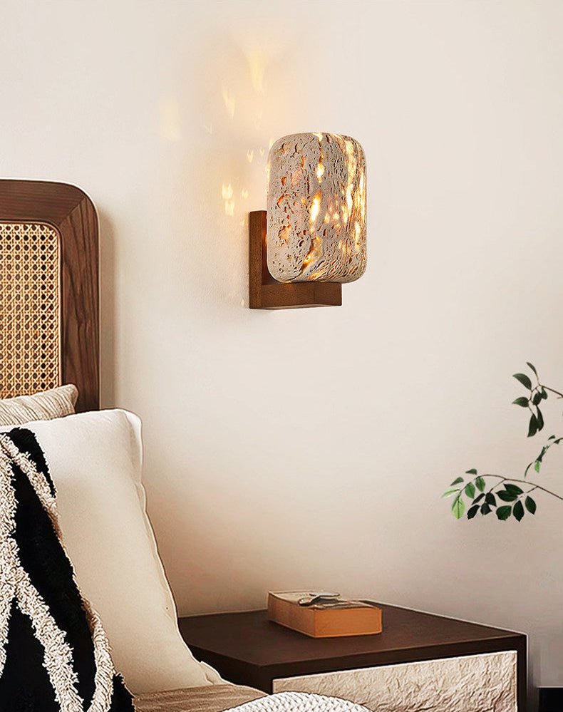 Travelle Wall Lamp