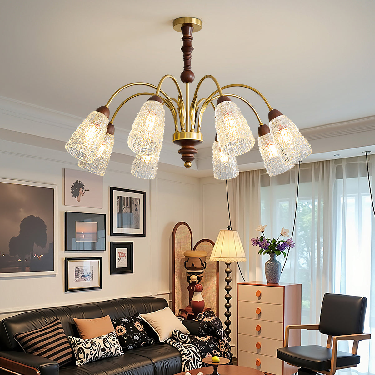 Trivana Chandelier – detail 2
