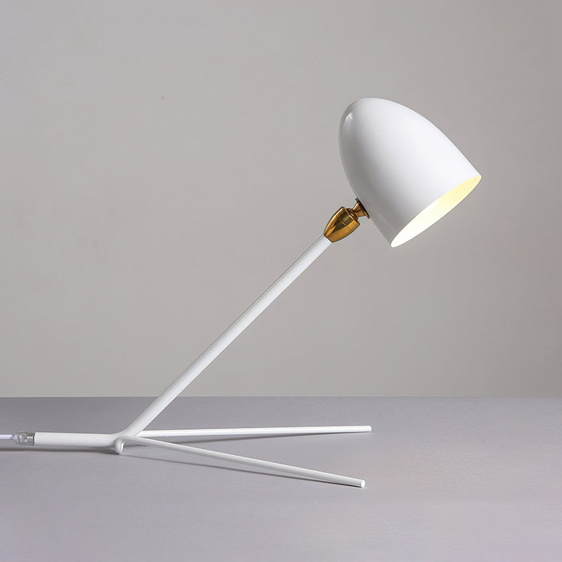 Vanessa Tripod Table Lamp