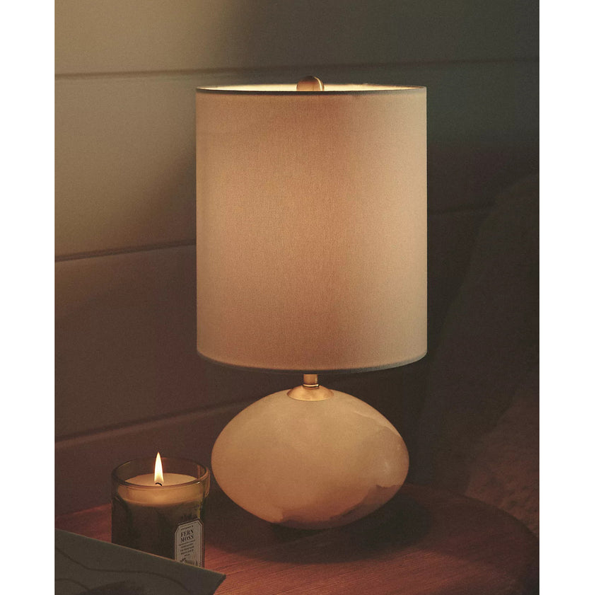 Vaneta Table Lamp