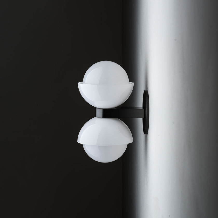 Wally Wall Light