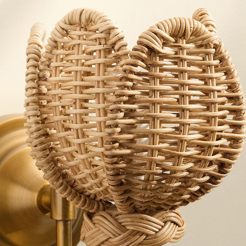 Wistara Plug-In Wall Light