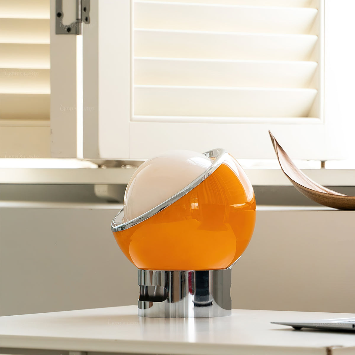 Planet Table Lamp – detail 2