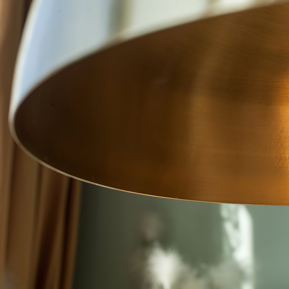 AM4Z Brass Pendant Lamp