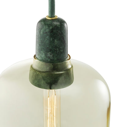 Suspension ampli
