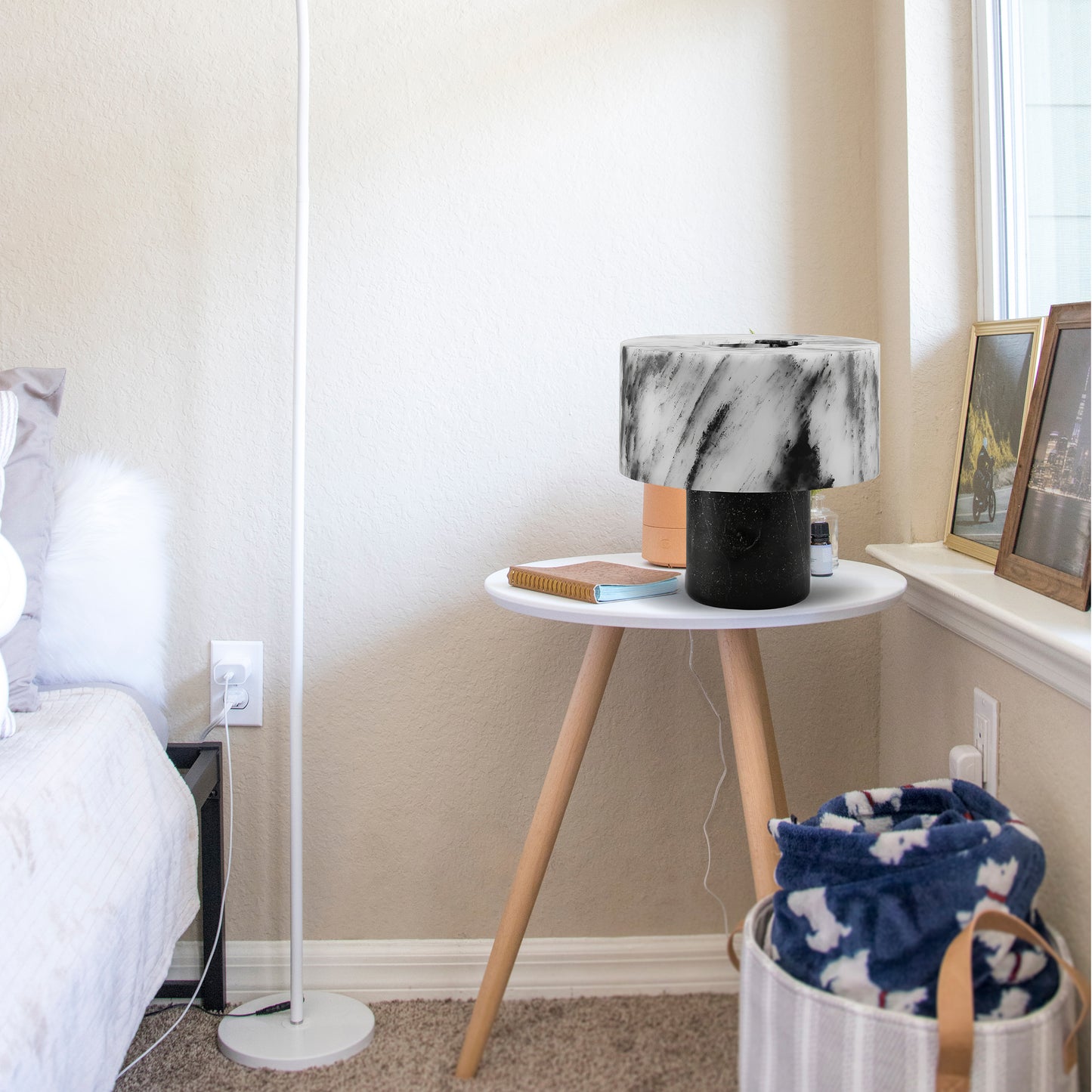 Biso Table Lamp