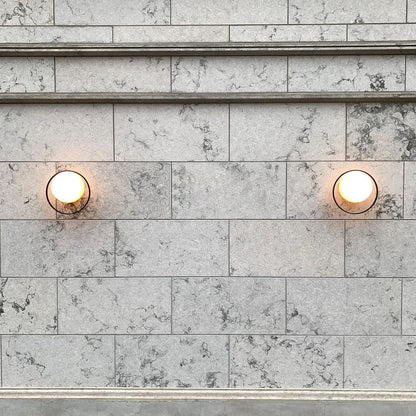 Circ 3722 Wall Lamp