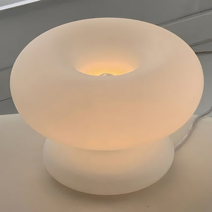 Lampe de table beignet