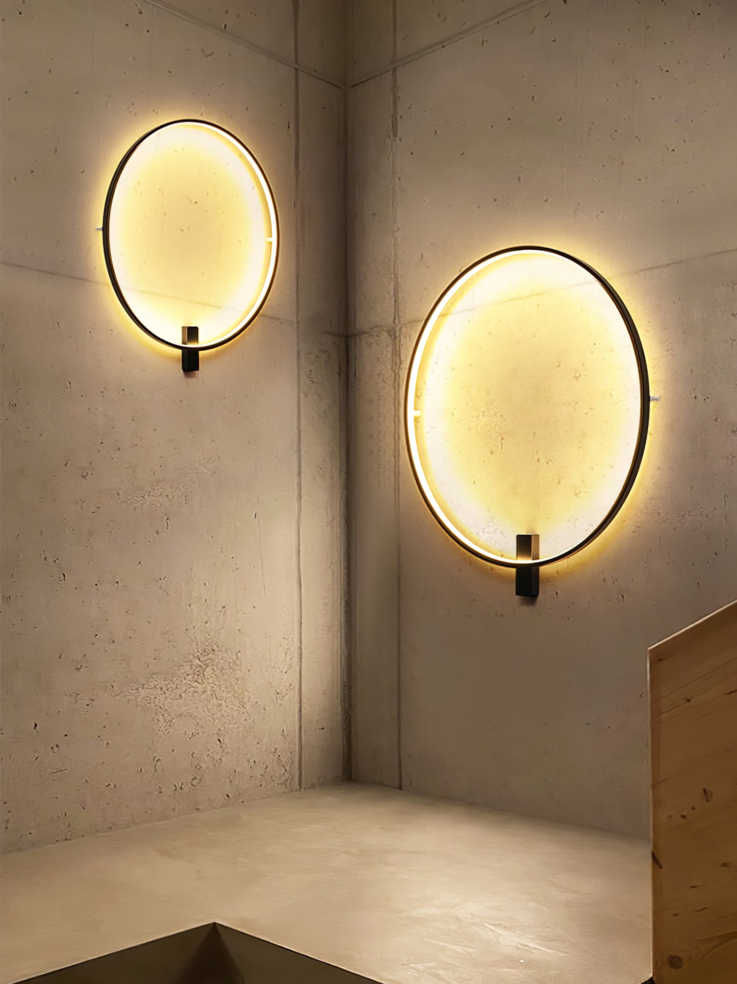 Eclipse O Sconce
