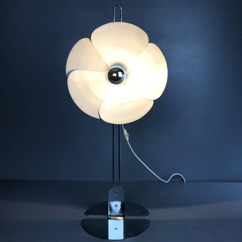 Lampe de table fleur