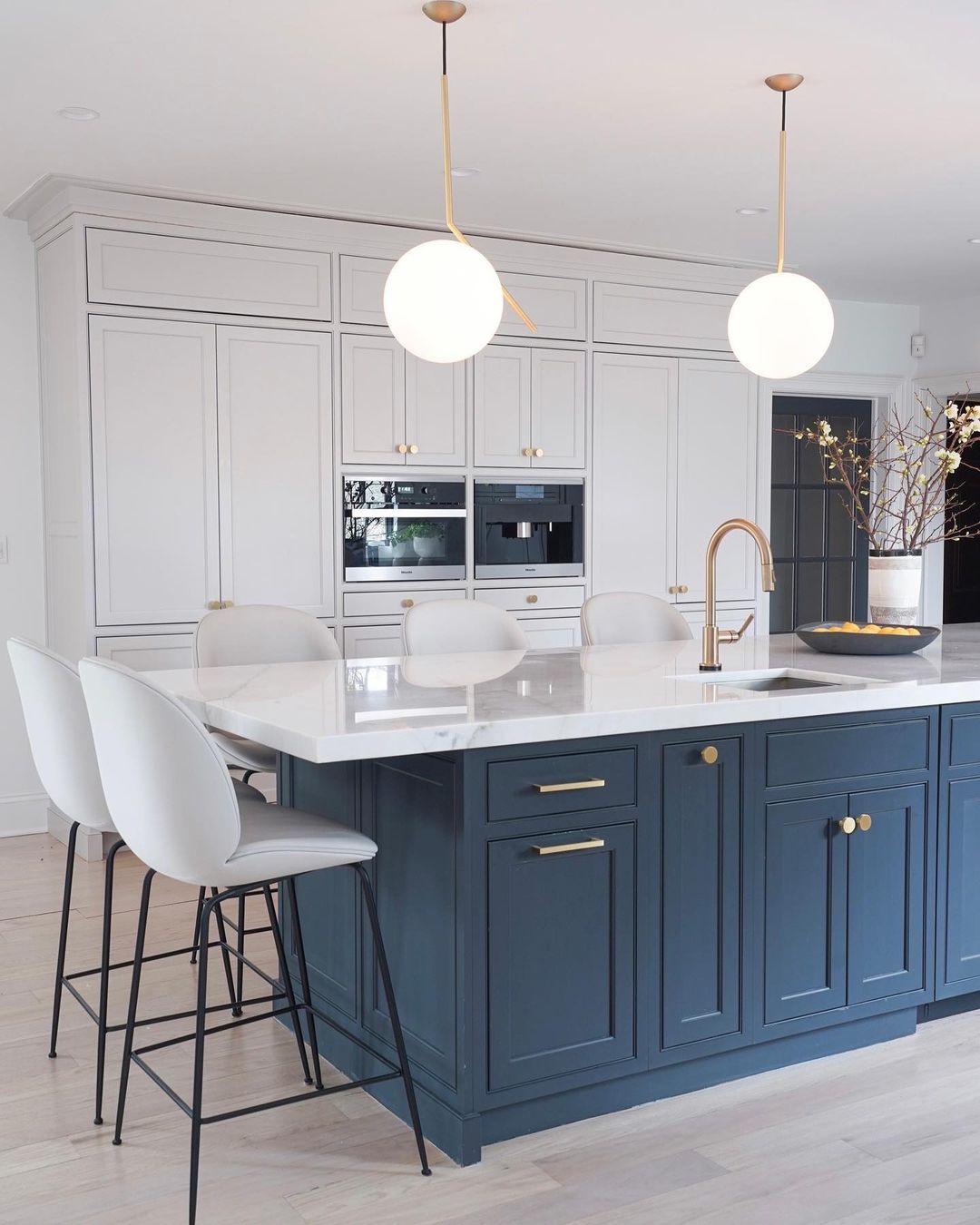 IC Pendant Lights