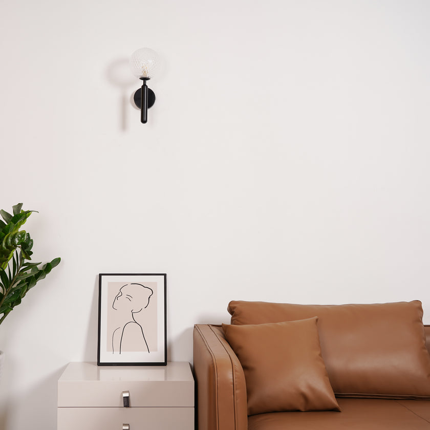 Miira Wall Lamp