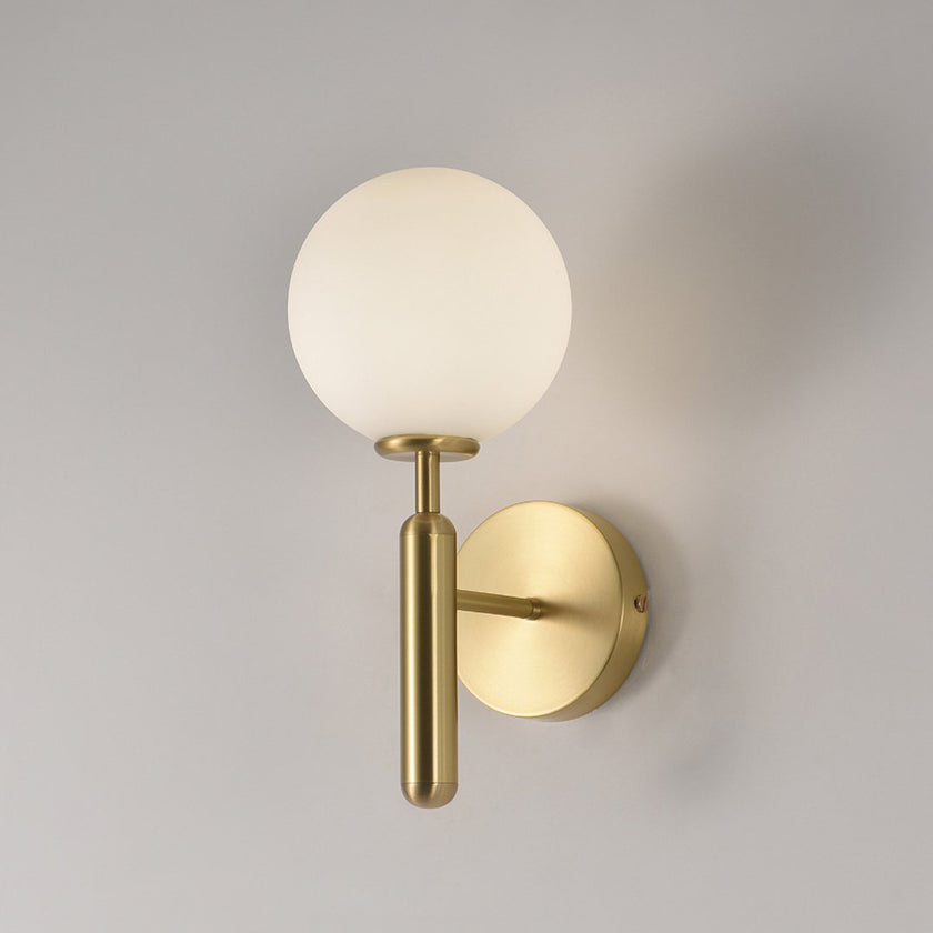 Miira Wall Lamp