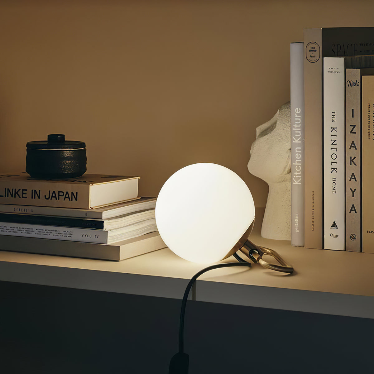 NH Table Lamp – detail 2