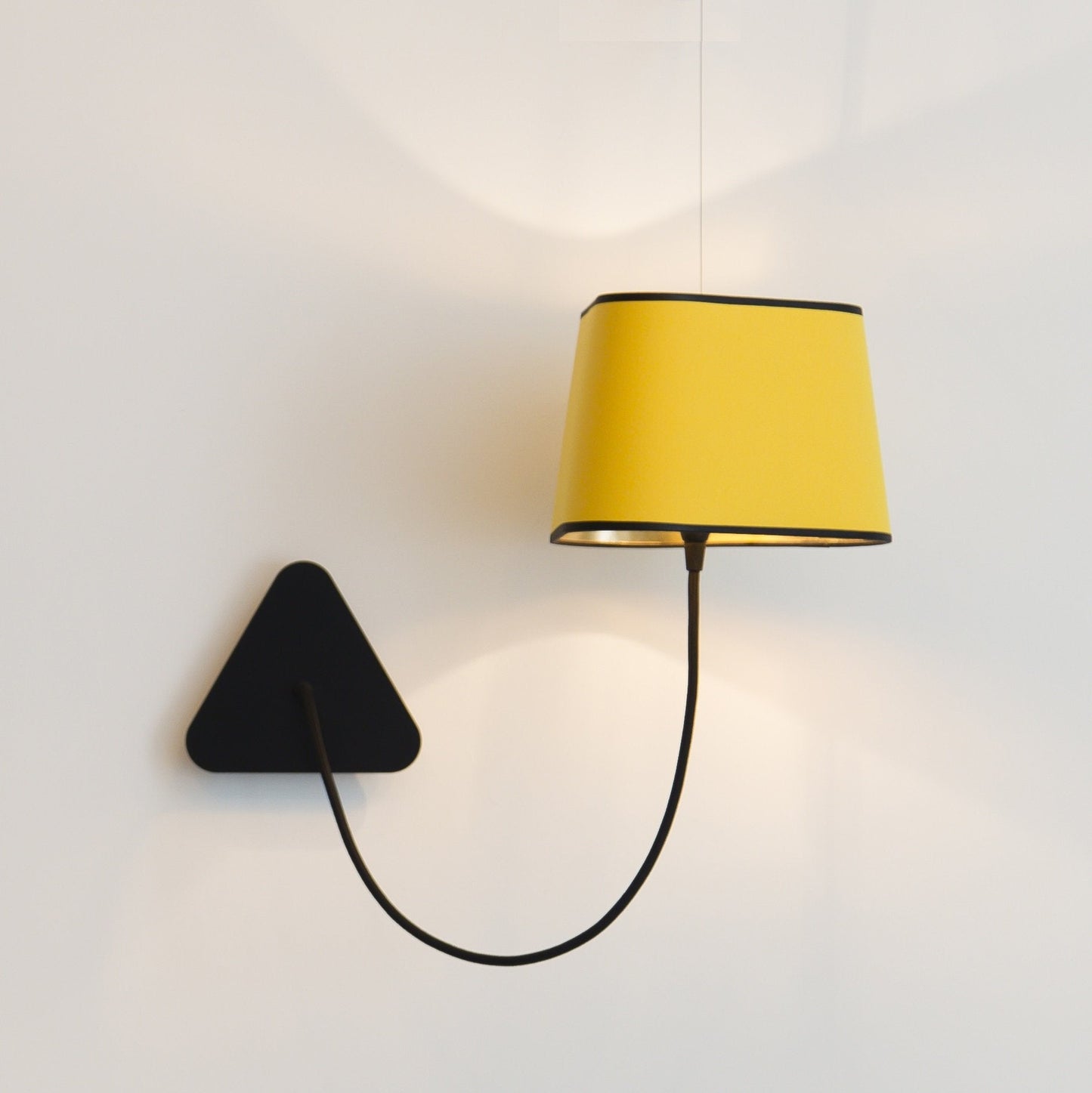 Lines Geometric Art Wall Lamp
