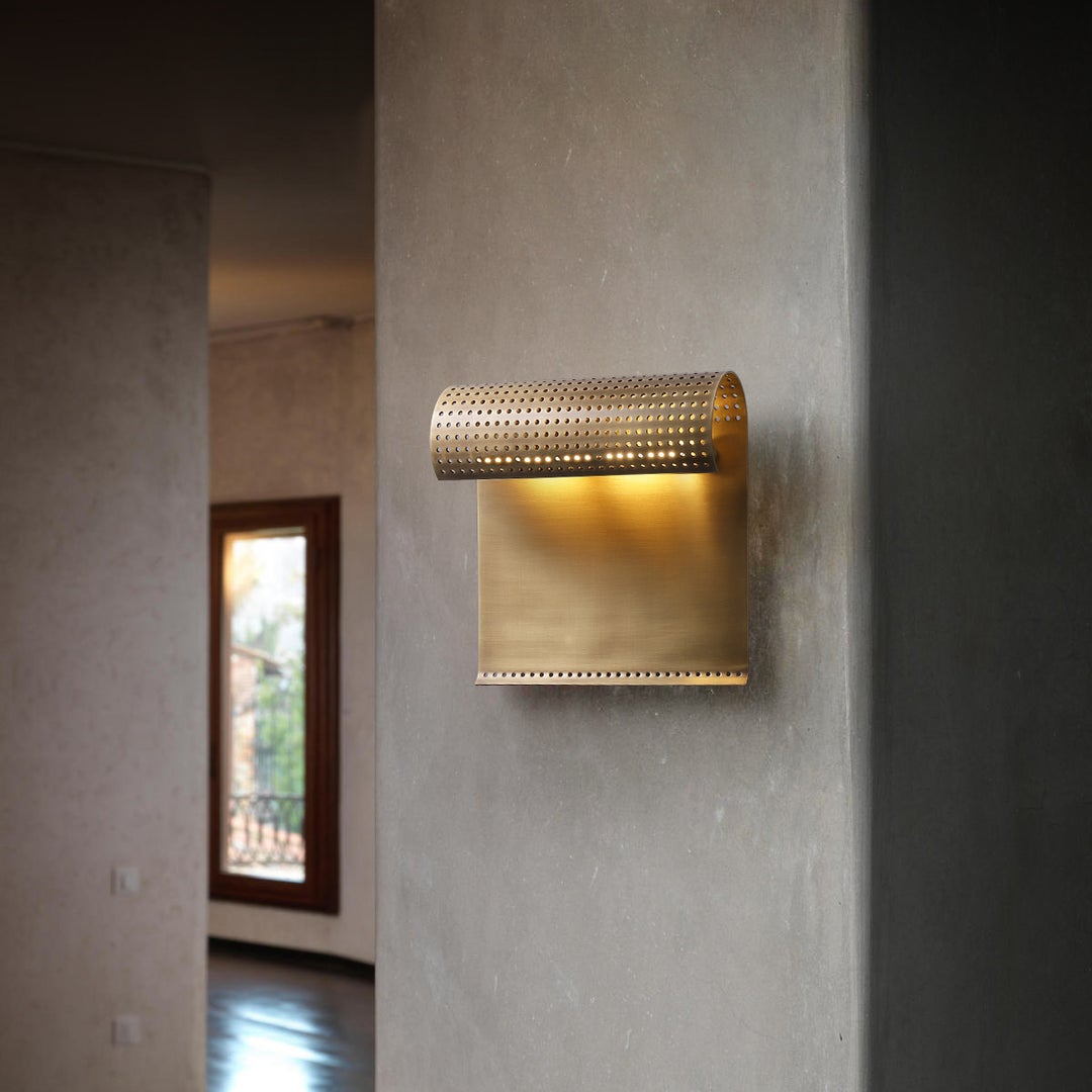 Precision Sconce – detail 2